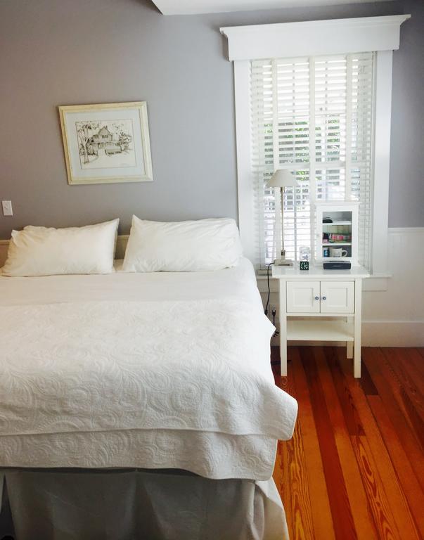 Crocker House Inn Vineyard Haven Δωμάτιο φωτογραφία